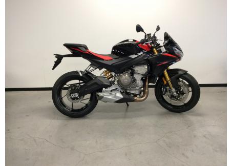 APRILIA TUONO 660 FACTORY - VEHICULE DE DEMONSTRATON 