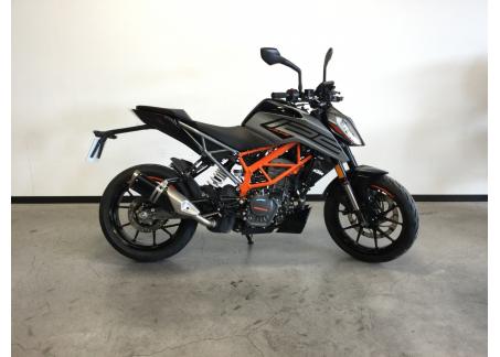 KTM 125 DUKE 2022