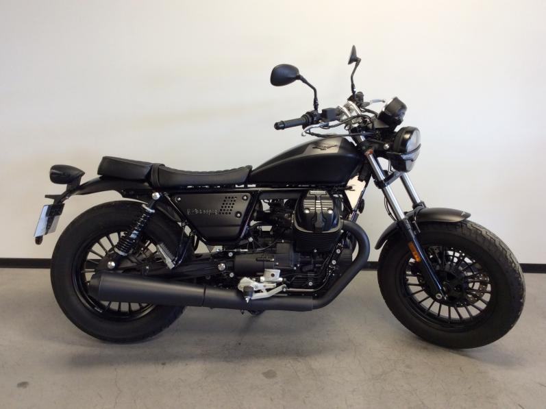 MOTO GUZZI V9 BOBBER - DESTOCKAGE